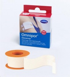 Пластырь фиксирующий, Omnipor (Омнипор) р. 1.25смх5м 1 шт арт. 9006740 на нетканой основе гипоаллергенный для щадящей фиксации белый картонная упаковка с еврохолдером